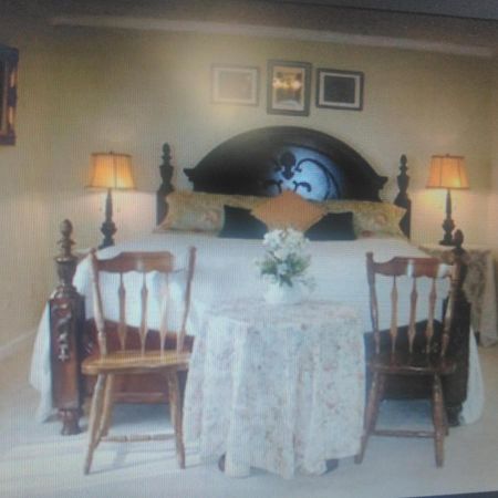 Sloans Crossing Serenity Hill B&B מראה חיצוני תמונה